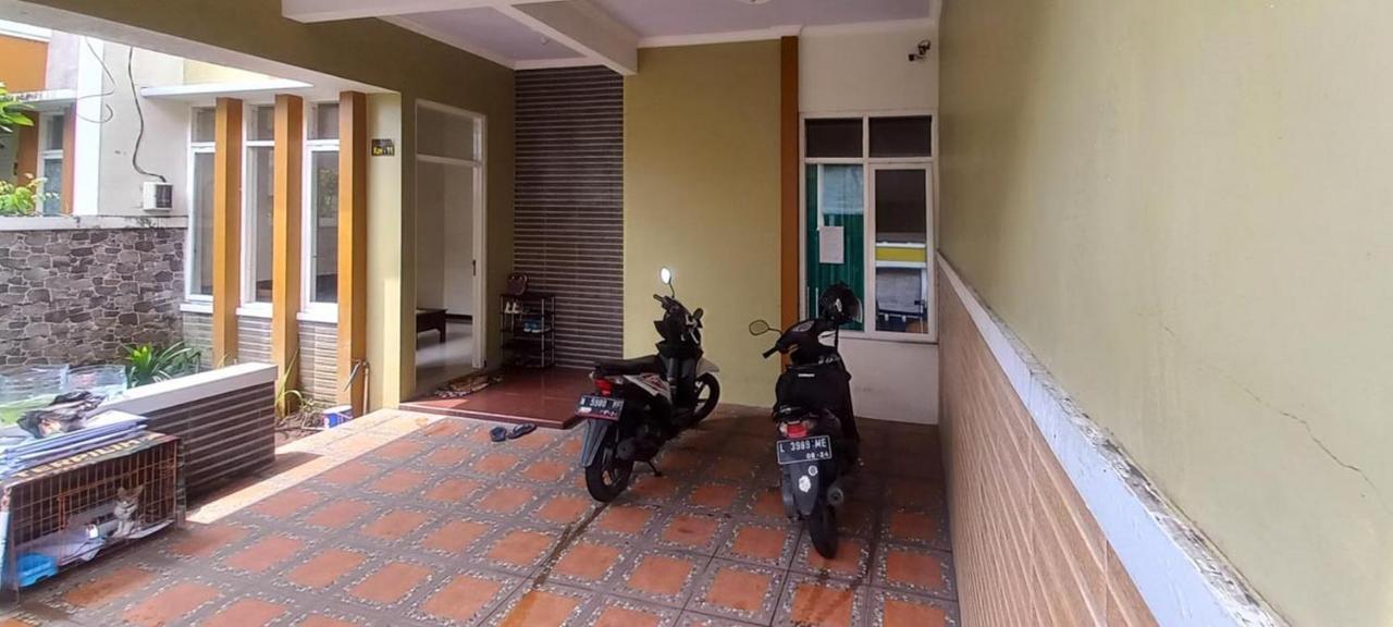 Koolkost Syariah Near Itn Kampus 2 2* Malang